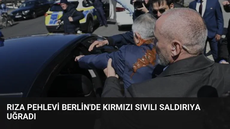 Rıza Pehlevi Berlin’de Kırmızı Sıvılı Saldırıya Uğradı